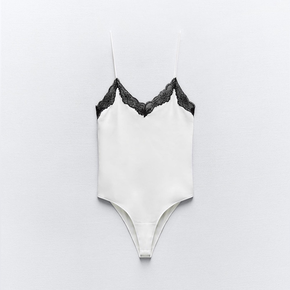 MWT ZARA LACE CONTRASTING BODYSUIT XS WHITE